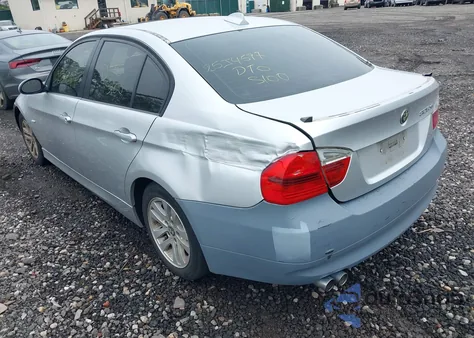 2006 BMW 325Xi из США, поврежденный, VIN WBAVD13556KV08143
